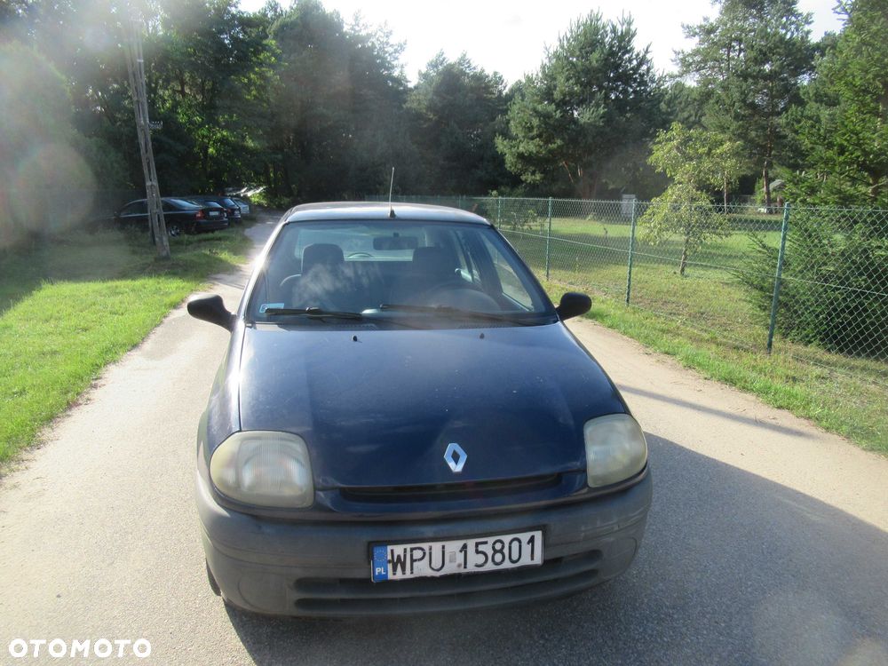 Renault Clio - 7
