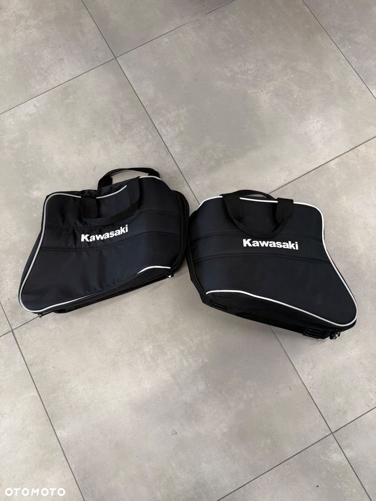 Kawasaki Versys 1000 - 11