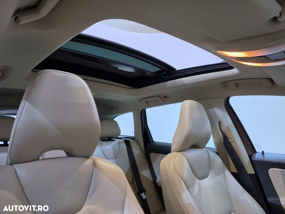 Volvo XC 60 D3 Summum - 10