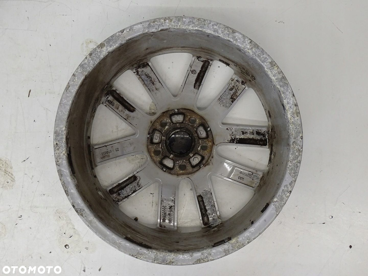 4X FELGI ALUFELGI R18 VW GOLF VI 6 MK6 7.5J ET51 - 3