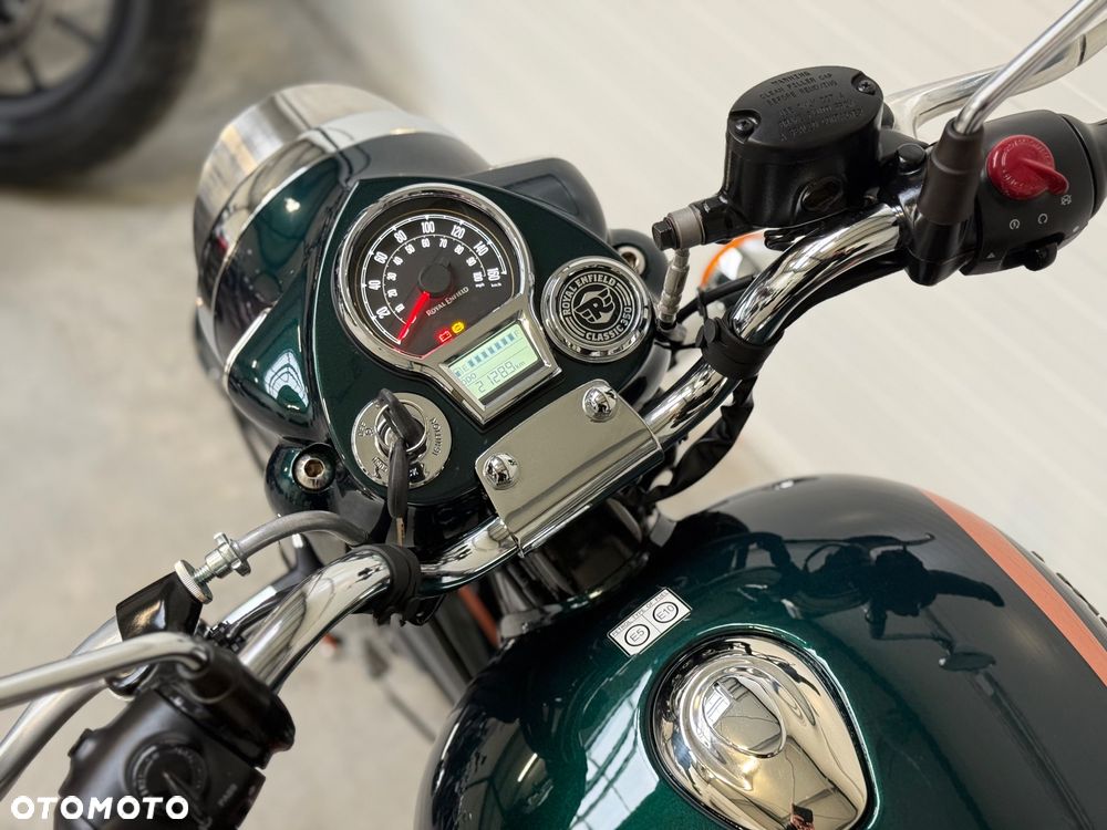 Royal Enfield Classic - 28