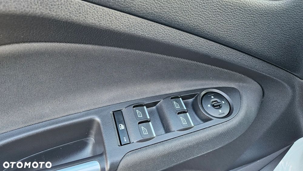 Ford C-MAX 1.5 TDCi Start-Stop-System Titanium - 13