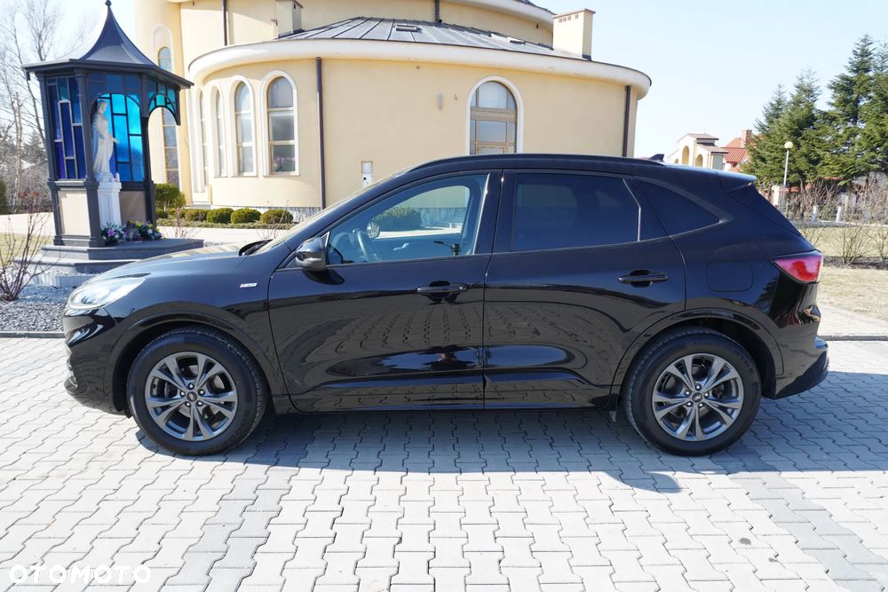 Ford Kuga 1.5 EcoBoost ST-LINE - 3