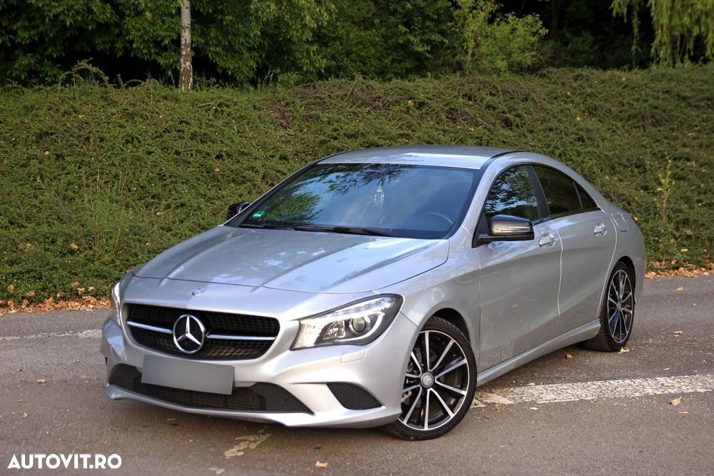 Mercedes-Benz CLA 220 CDI 7G-DCT AMG Line - 1