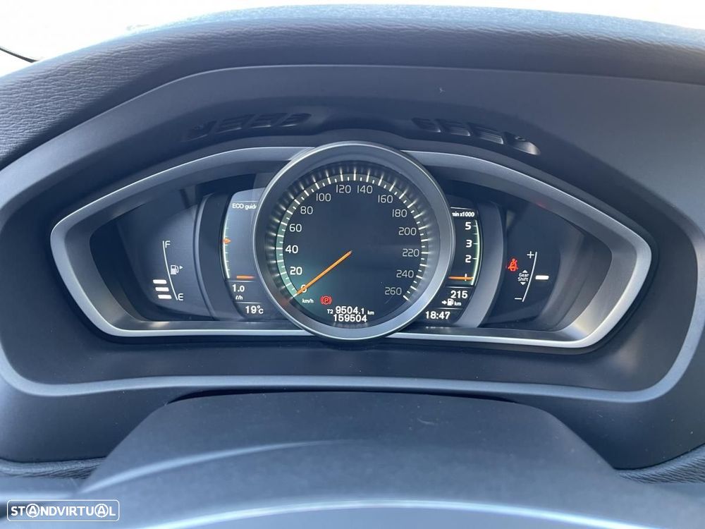 Volvo V40 Cross Country 2.0 D2 Volvo Ocean Race - 22