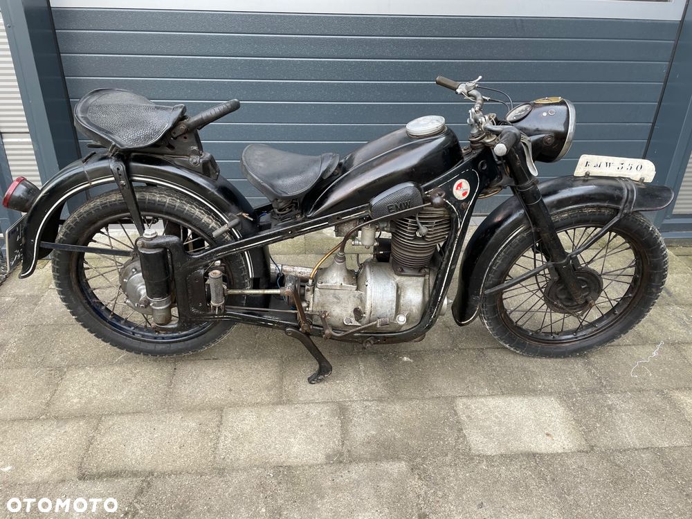 BMW R - 9