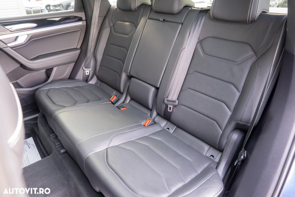 Volkswagen Touareg 3.0 V6 TDI 4Motion DPF Automatik Atmosphere - 18