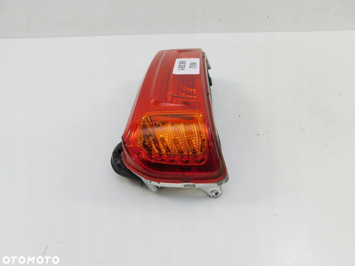 SKUTER ELEKTRYCZNY NIU LAMPA TYLNA TYŁ - 5