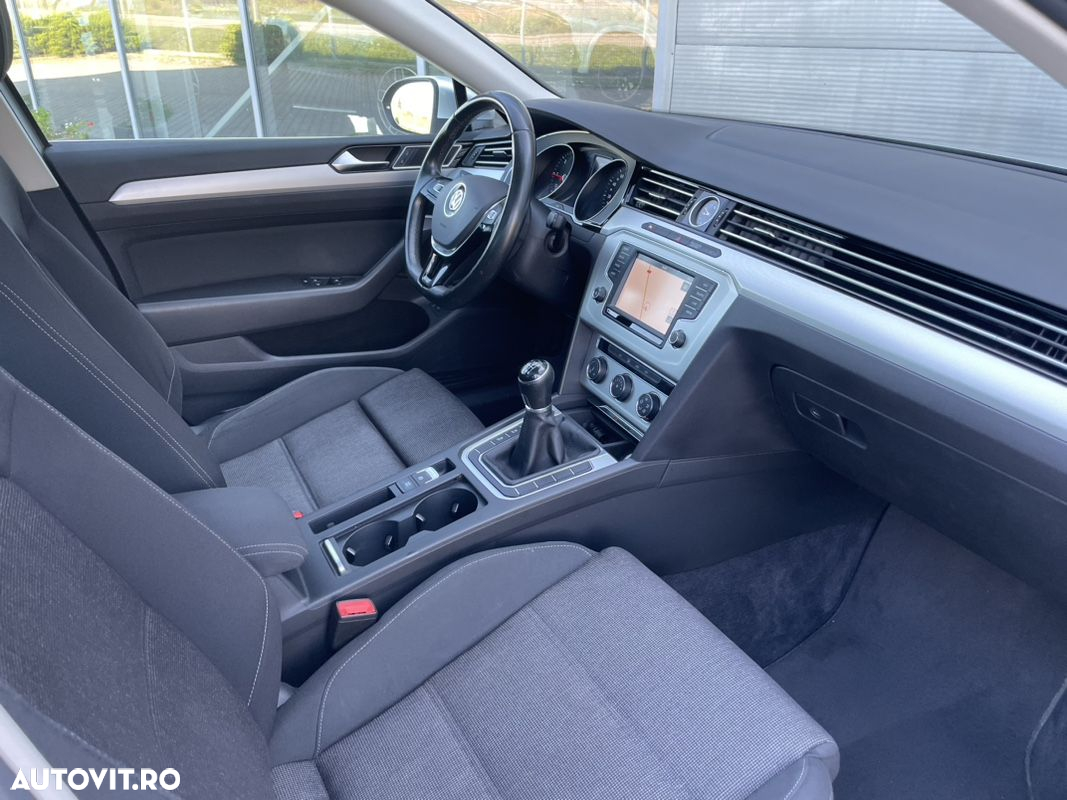 Volkswagen Passat Variant 2.0 TDI 4Motion Comfortline - 20