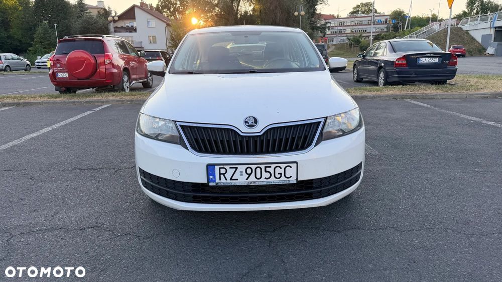 Skoda RAPID 1.2 TSI Active - 4