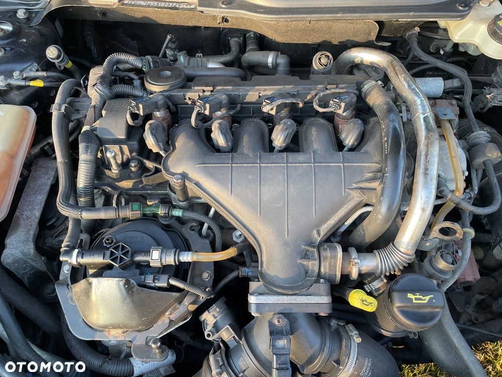 Volvo V50 - 13