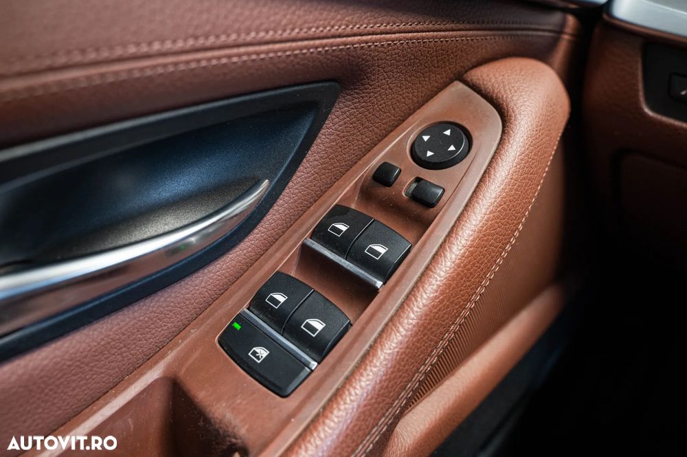 BMW Seria 5 520d xDrive Aut. Luxury Line - 24