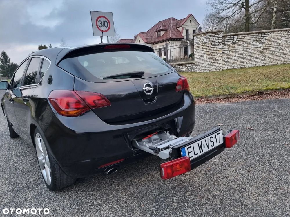 Opel Astra 1.4 T Sport S&S - 18