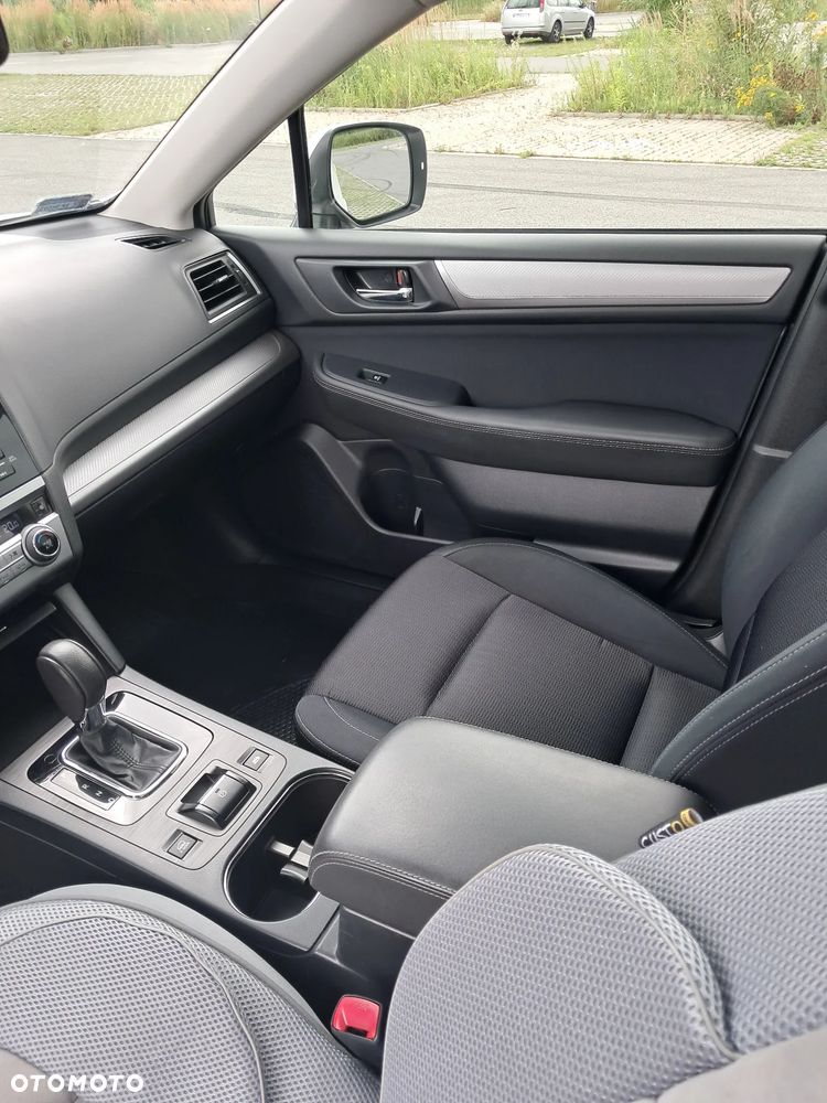 Subaru Outback 2.5i Comfort - 10