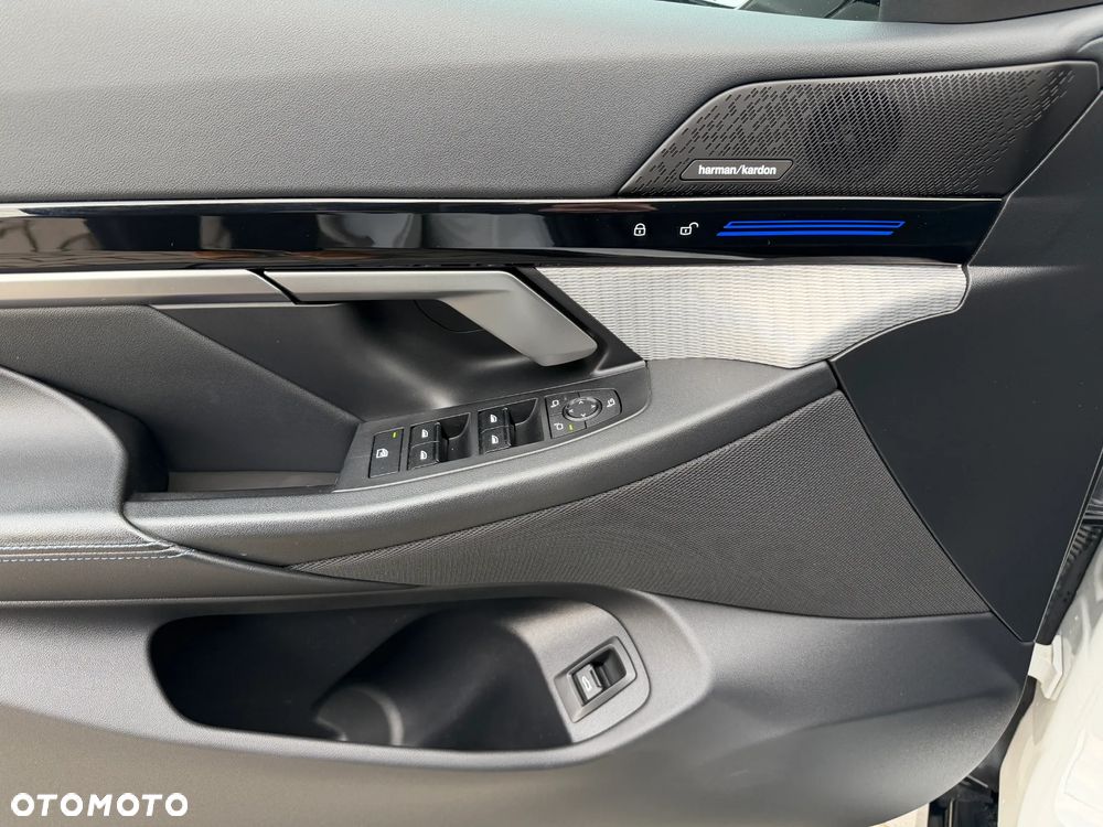 BMW Seria 5 ver-520d-xdrive-mhev-m-sport - 23