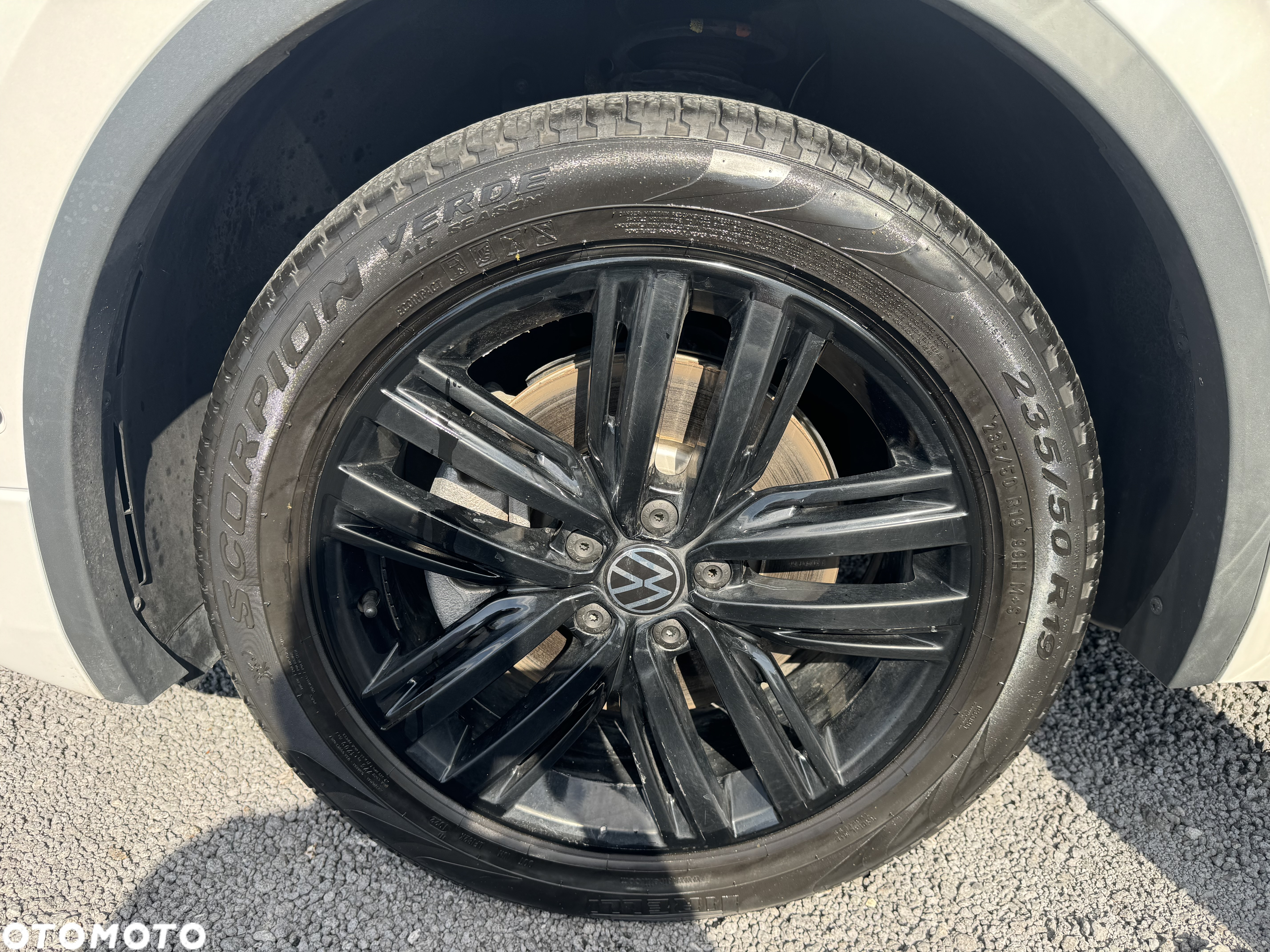 Volkswagen Tiguan 2.0 TSI 4Mot R-Line DSG - 28