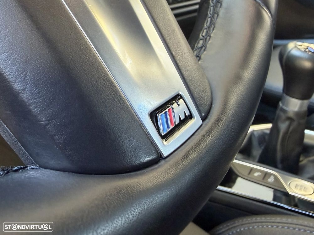 BMW 116 d Pack M - 17