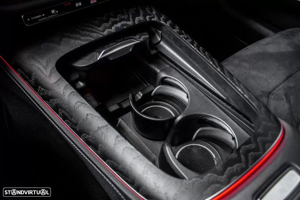 Mercedes-Benz E 220 d AMG Line - 25
