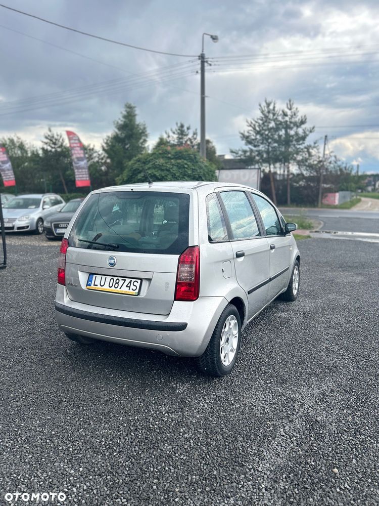 Fiat Idea - 5