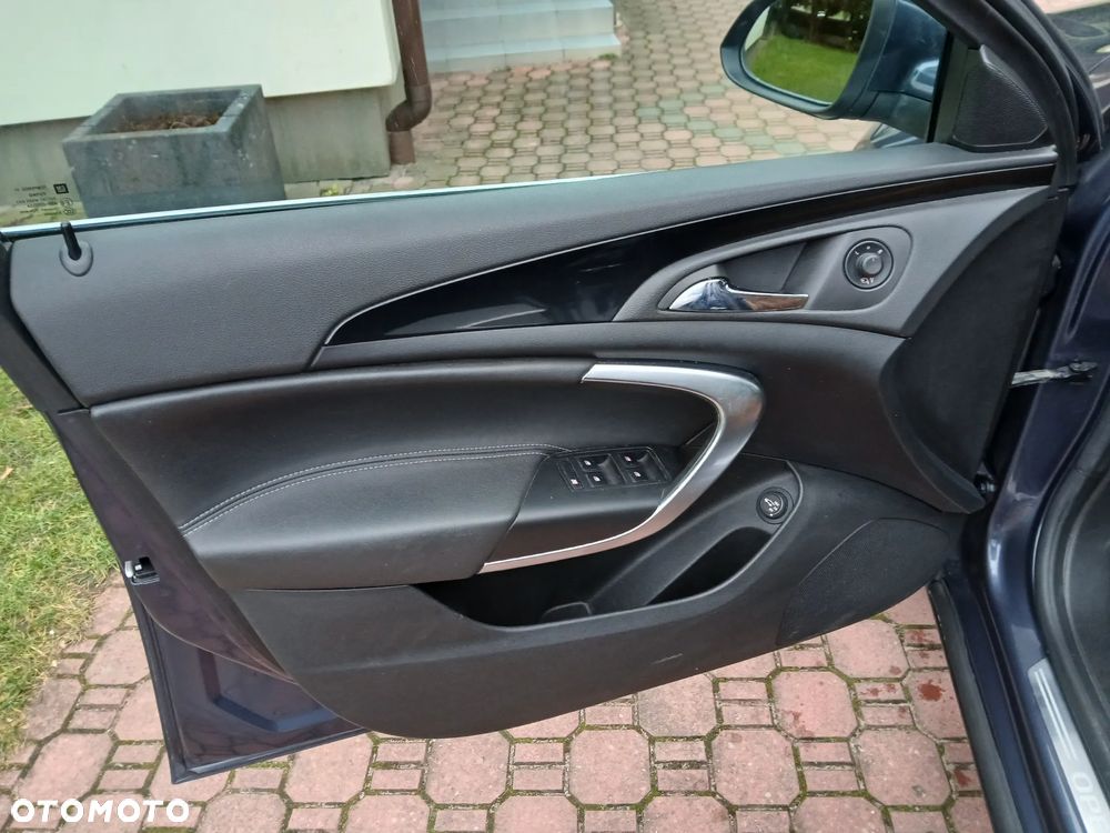 Opel Insignia 1.6 Turbo Sport - 12