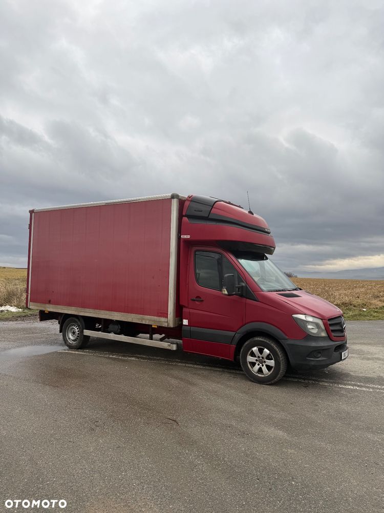 Mercedes-Benz Sprinter - 3