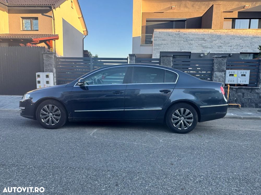 Volkswagen Passat 2.0TDI Highline DPF 4Motion - 3
