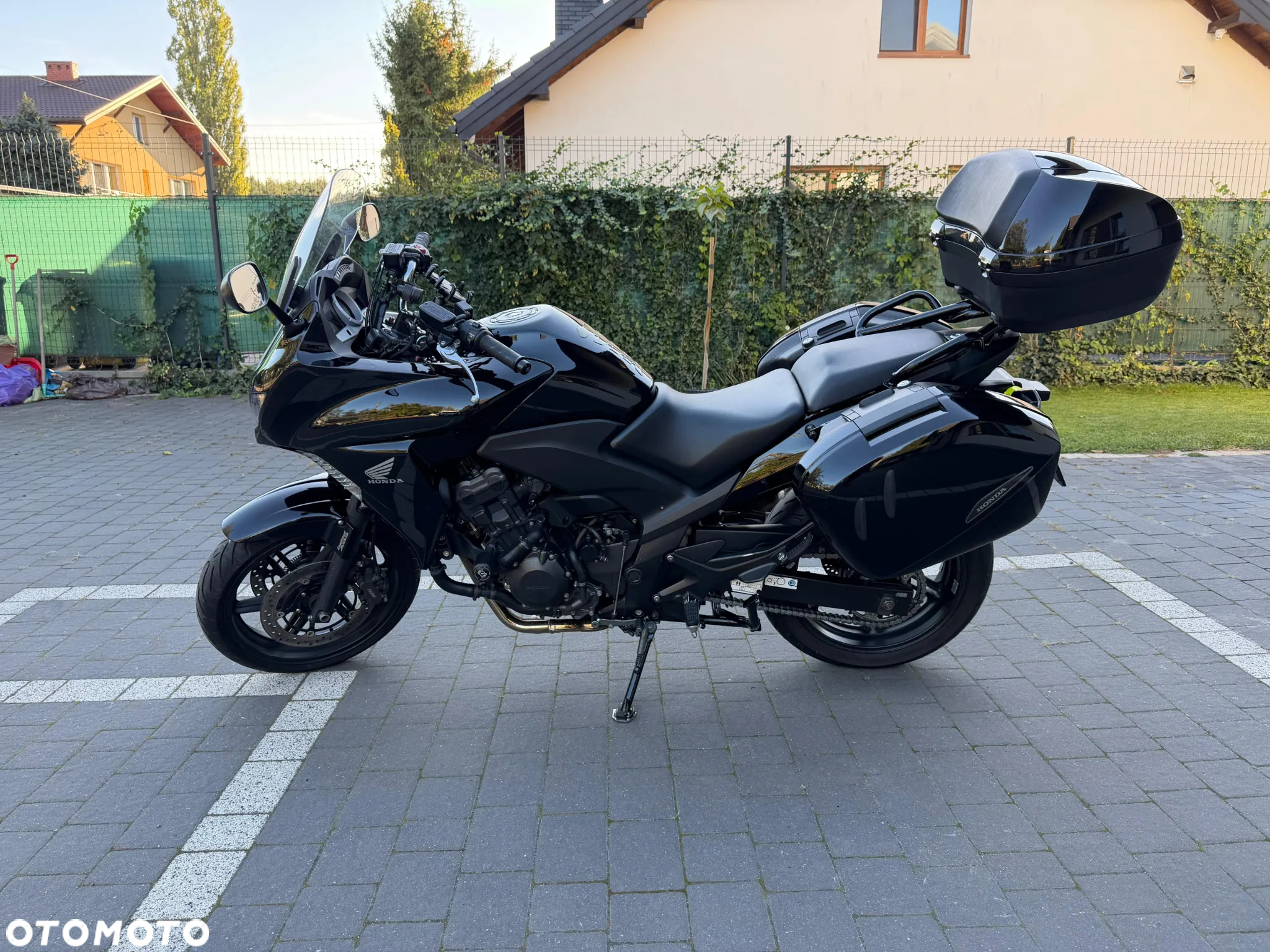 Honda CBF - 2