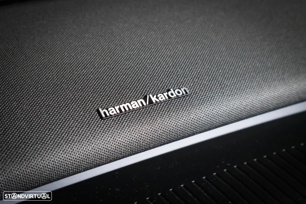 Volvo EX30 69 kWh Single Motor Extended Range Plus - 21