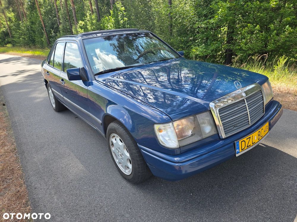 Mercedes-Benz W124 (1984-1993) ver-260-se - 14