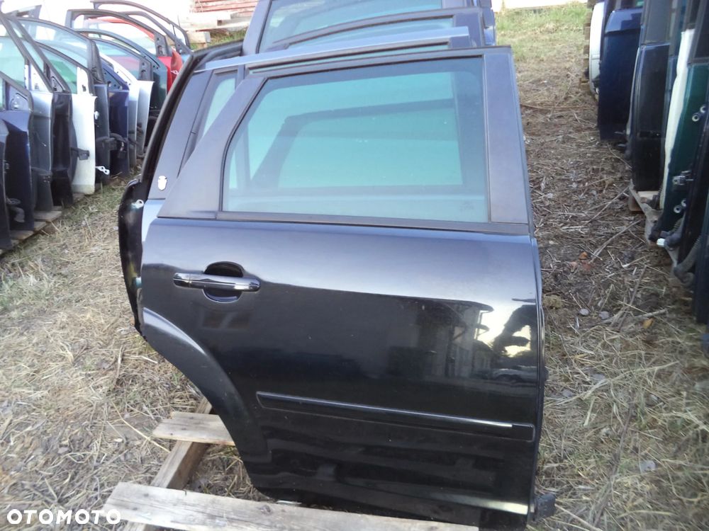 Drzwi prawy tył Ford Focus MK2 lakier F3 - 1