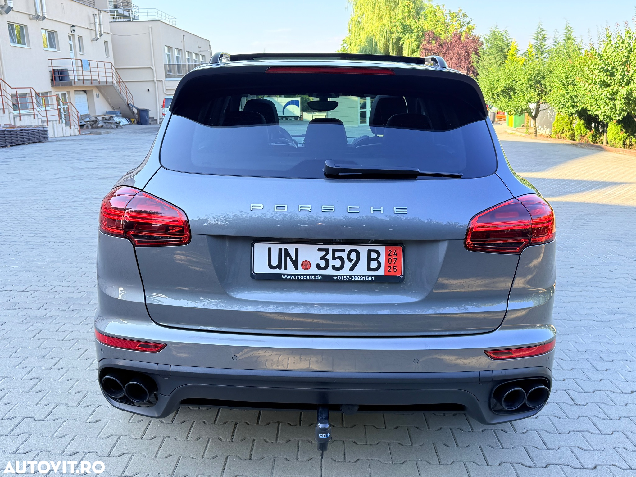 Porsche Cayenne S Hybrid Tiptronic S - 3
