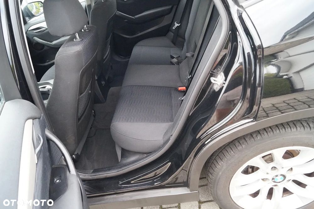 BMW X1 sDrive18i - 8