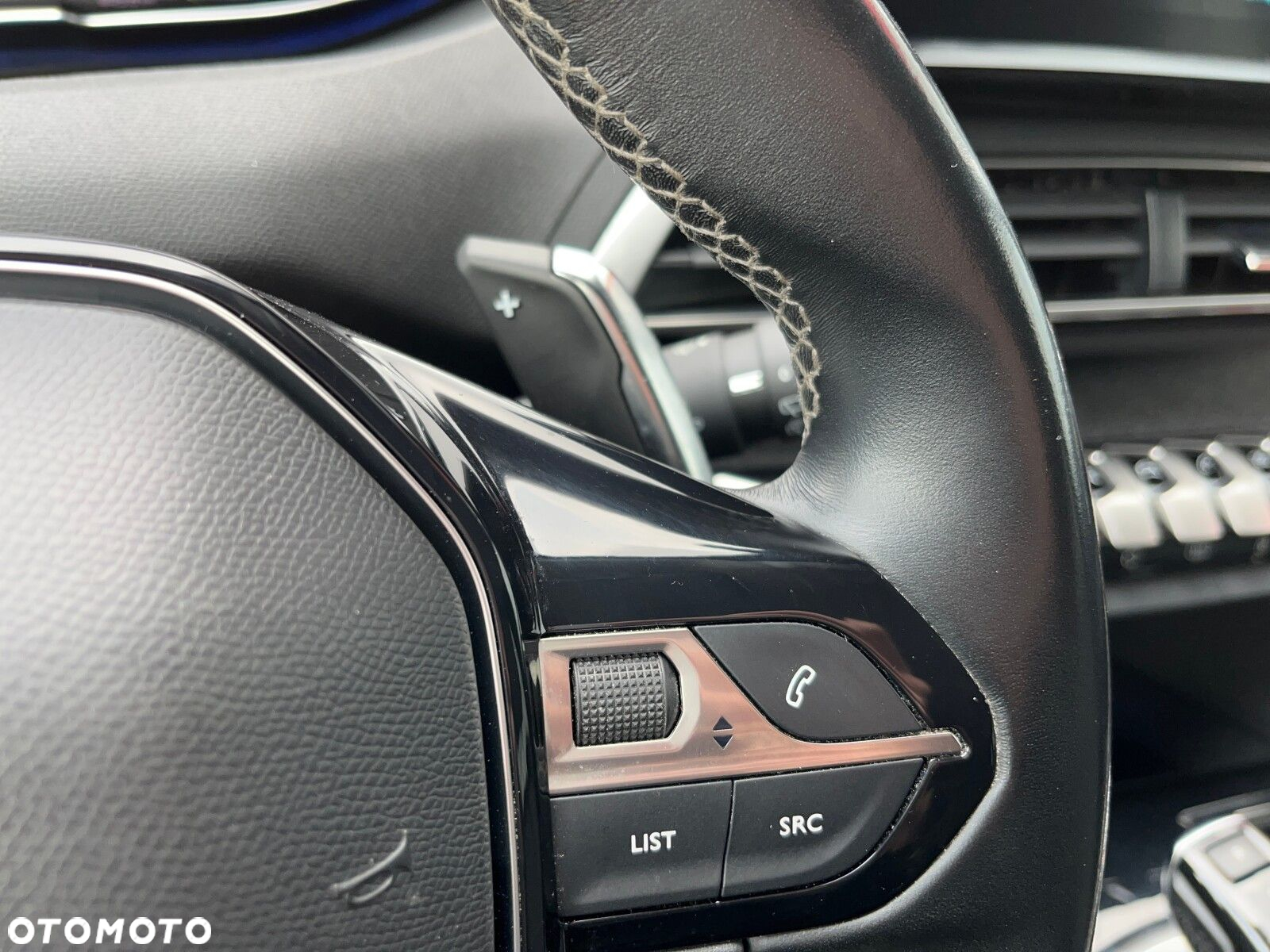 Peugeot 3008 - 27