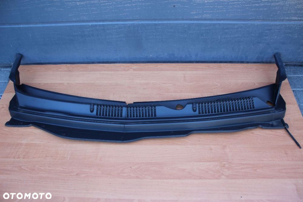 PODSZYBIE PLASTIKOWE OPEL ANTARA EUROPA KOMPLETNE - 1