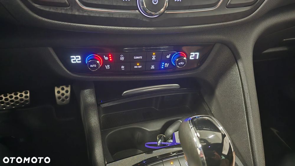 Opel Insignia 2.0 CDTI Executive - 28