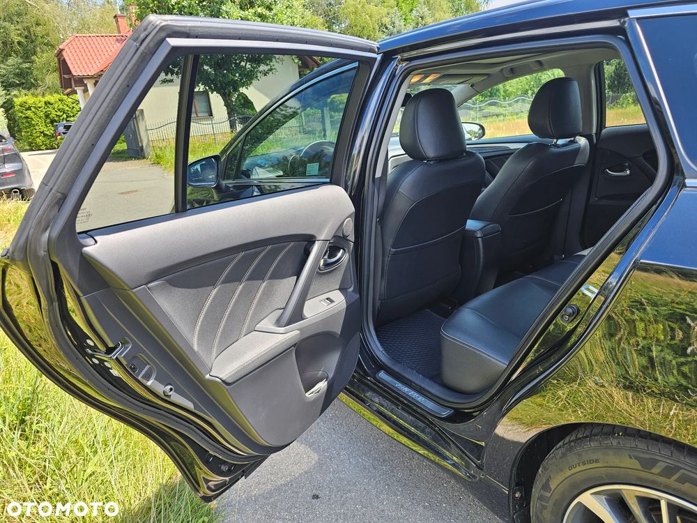 Toyota Avensis 2.0 D-4D Premium - 9