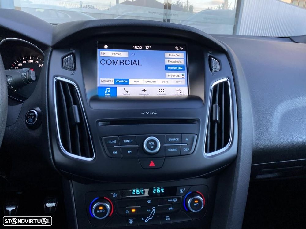 Ford Focus 1.5 TDCi ST-Line - 11