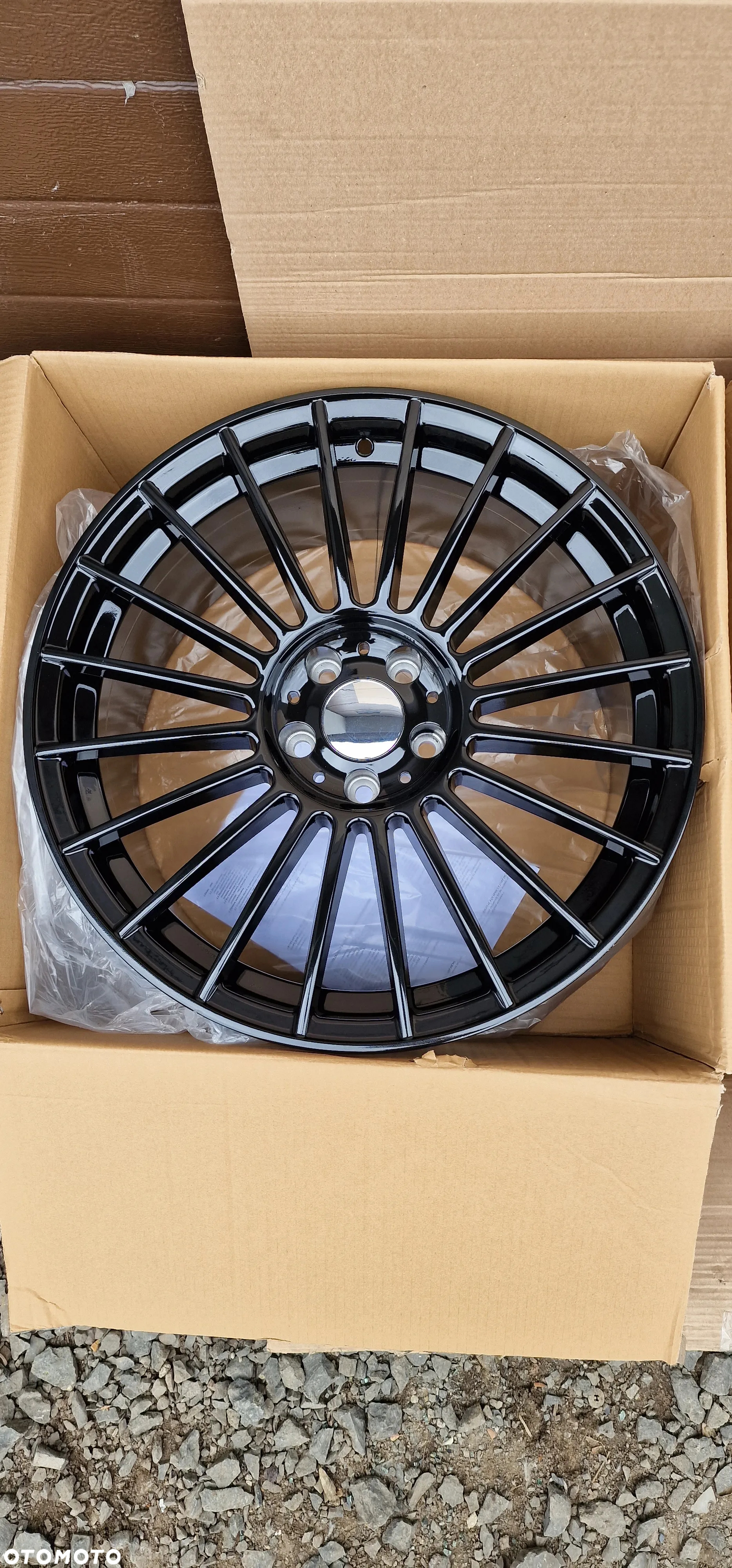 Alufelgi Nowe HAXER 284 19 X 8,5j 9,5j 5x112 ET25 ET39 66,6 Black - 3