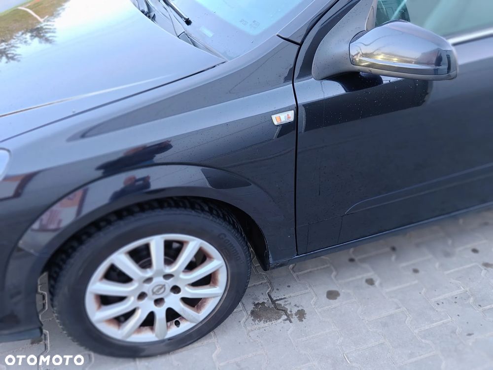 Opel Astra 1.7 CDTI Cosmo - 11