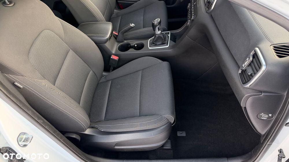 Kia Sportage 1.6 GDI 2WD SPIRIT - 18