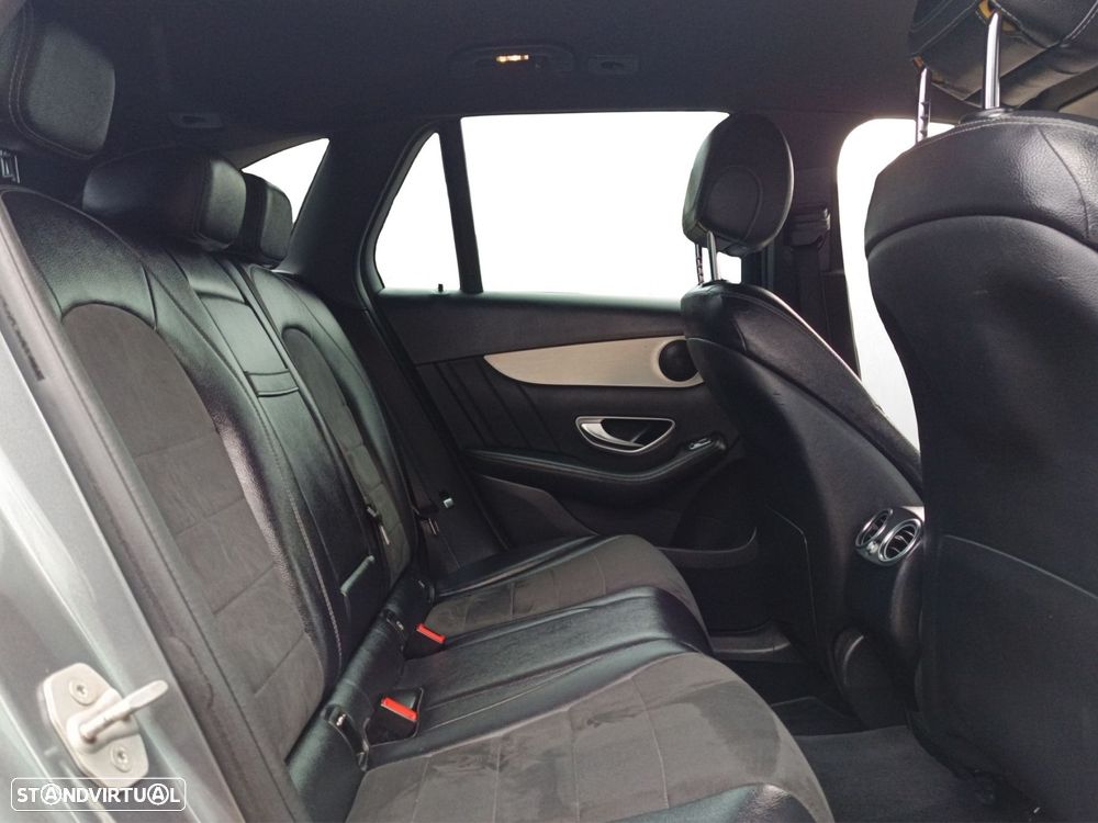 Mercedes-Benz GLC 250 d Off-Road 4-Matic - 33