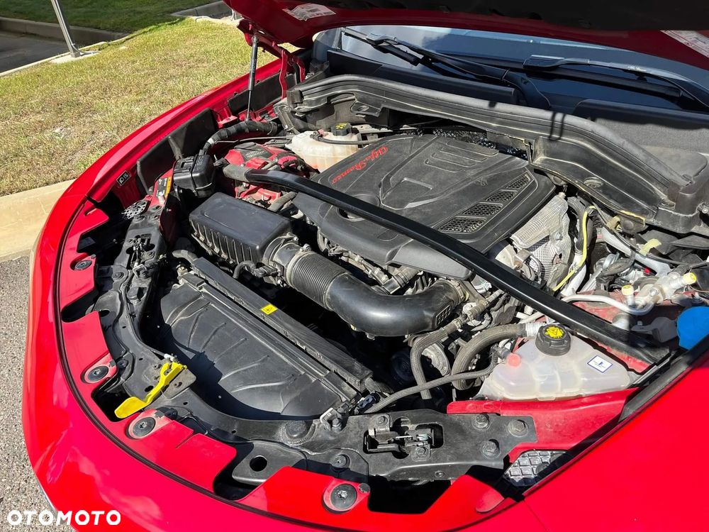 Alfa Romeo Stelvio 2.0 Turbo 16V AT8-Q4 Ti - 23
