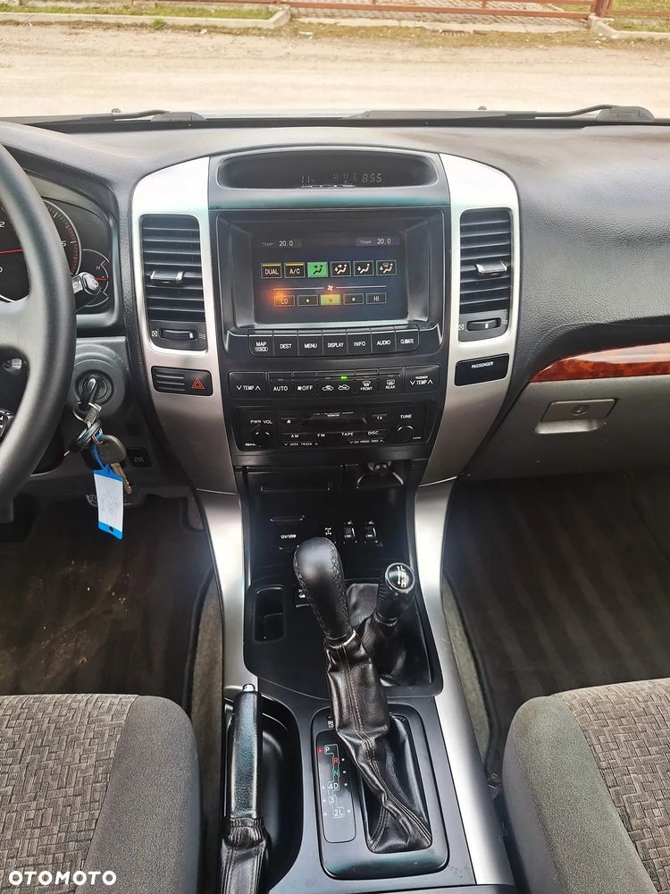 Toyota Land Cruiser D-4D Automatik - 28