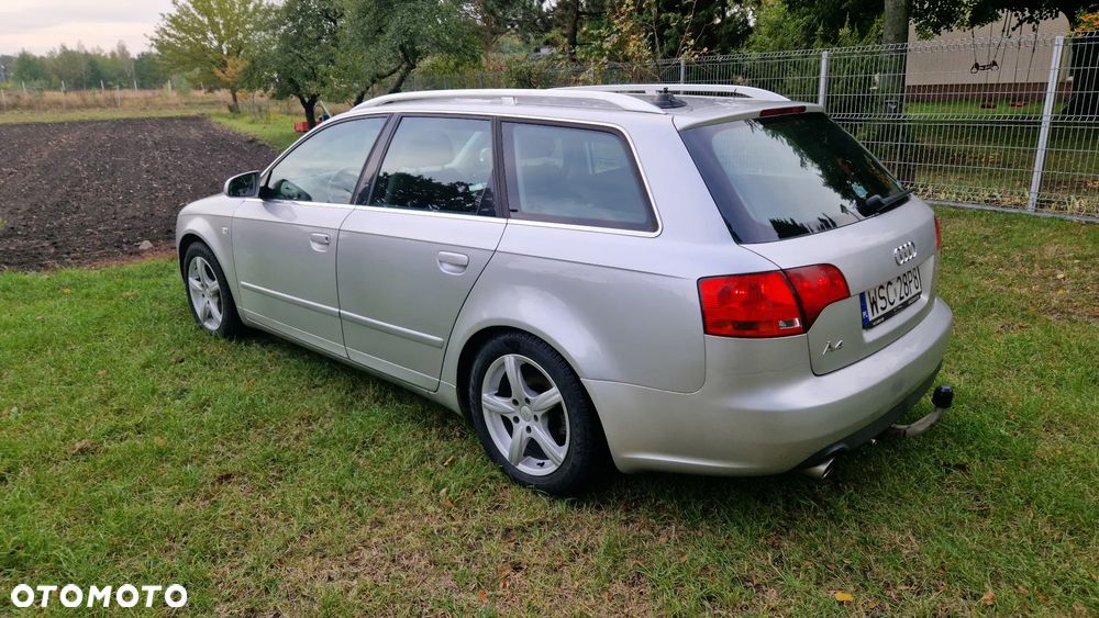 Audi A4 - 5