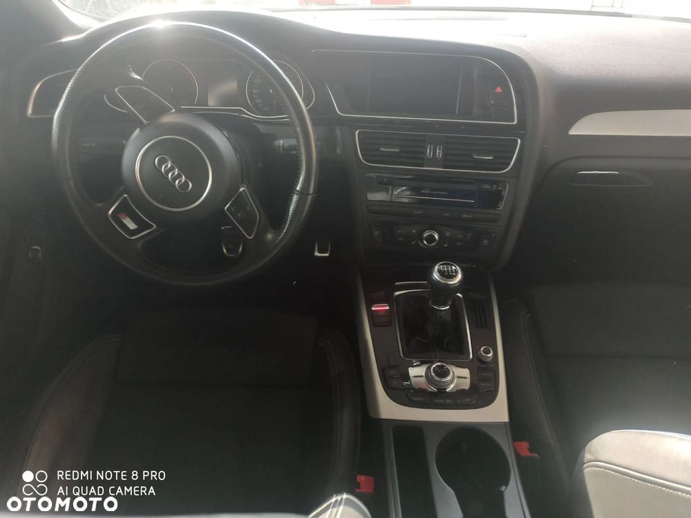 Audi A4 Avant 2.0 TDI - 7