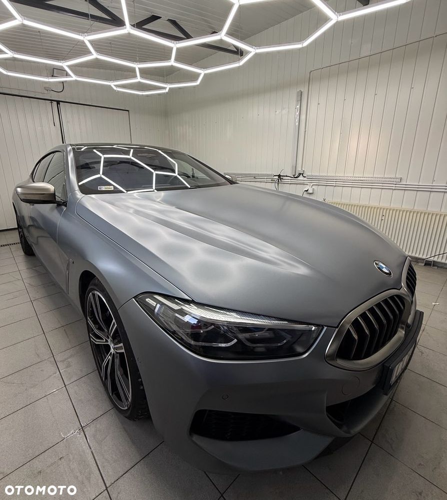 BMW Seria 8 - 1