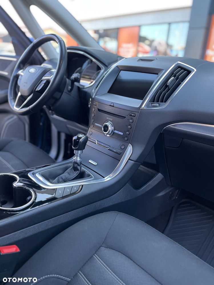 Ford Galaxy 2.0 EcoBlue Titanium - 21