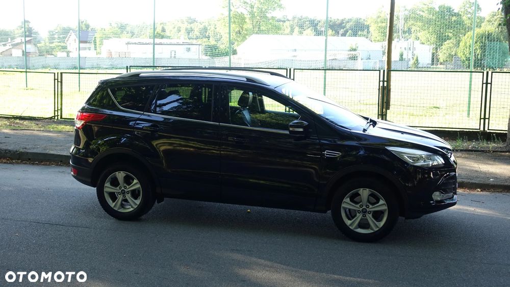 Ford Kuga 1.5 EcoBoost 2x4 Titanium - 37