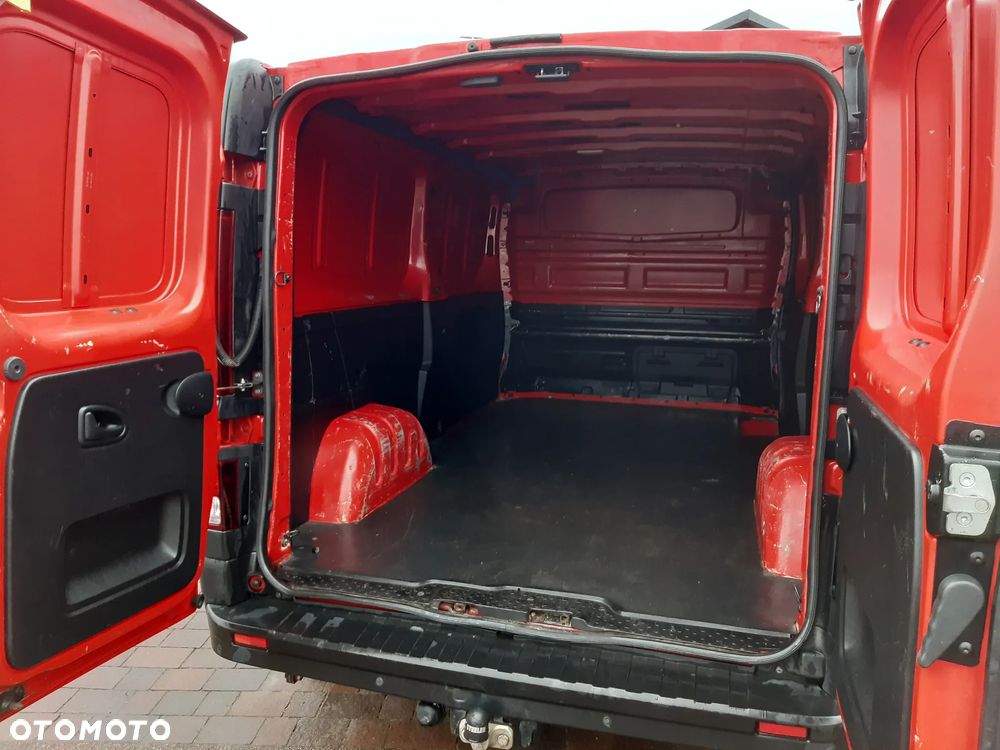Renault TRAFIC - 8