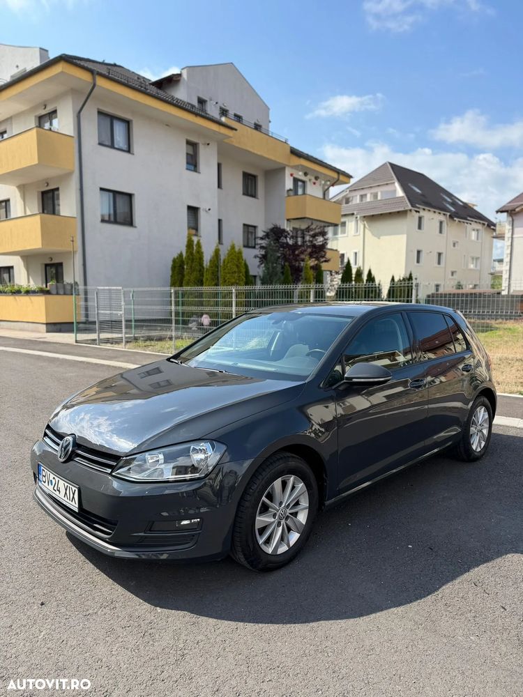 Volkswagen Golf 1.2 TSI Comfortline - 2